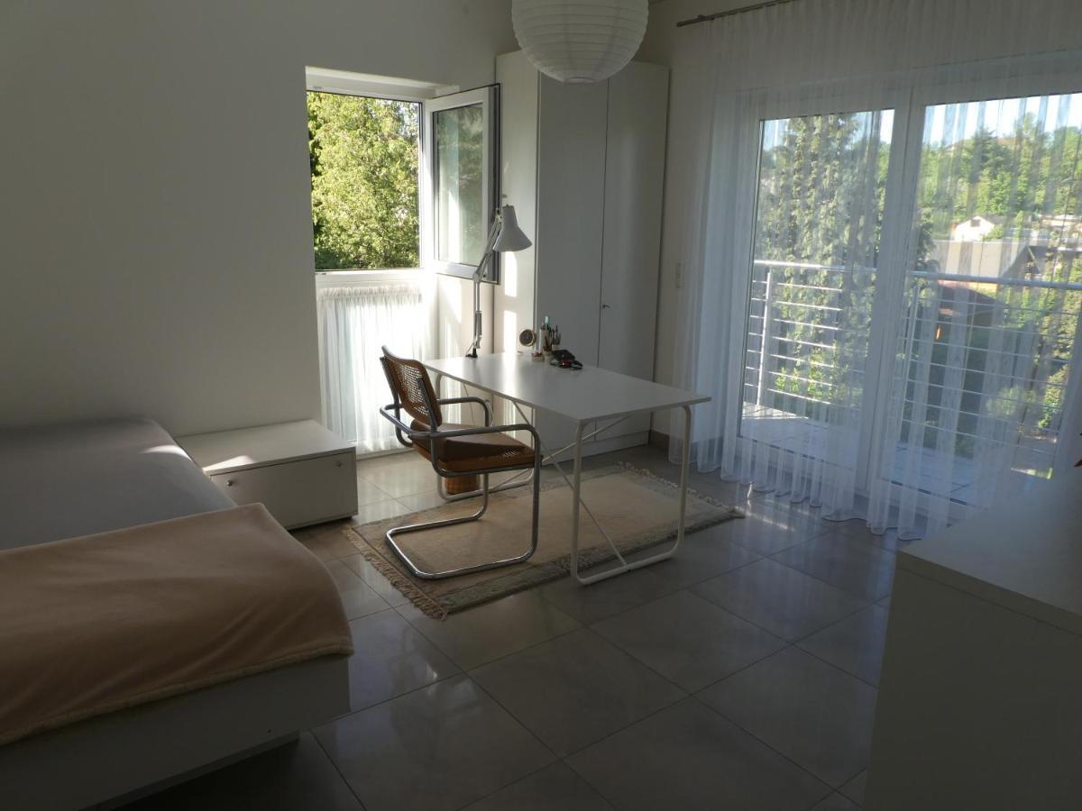 Grosszuegige,Zetrumsnahe Wohnung Dresden Ngoại thất bức ảnh